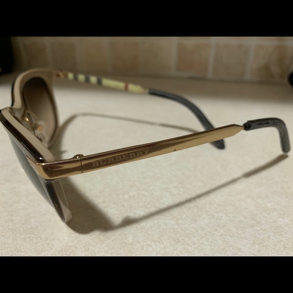 Burberry Sunglasses